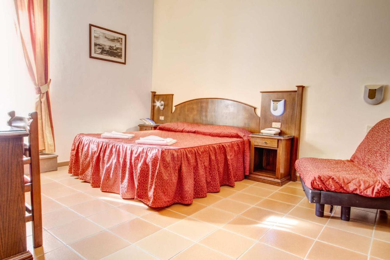 Hotel Residence Villa Rioddi Volterra Exterior photo